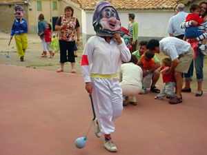 Cabezudos en Almarail