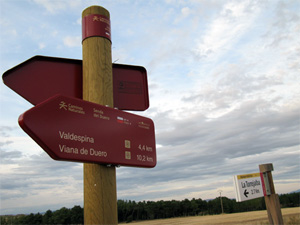 Se�alizaci�n del GR-14 en Almarail