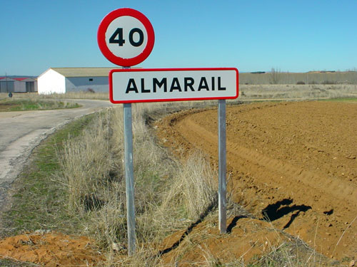 Carretera SO-P-3001 a su paso por Almarail