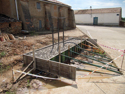 Obras del Monumento al agricultor en Almarail