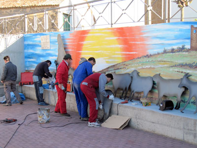 Escultura de homenaje a la trashumancia en Almarail