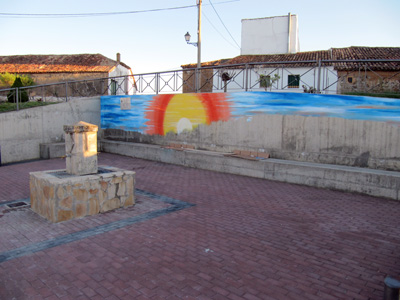 Pintura del mural de homenaje a la trashumancia
