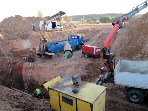 Perforaci�n horizontal bajo el Canal de Almaz�n en Almarail