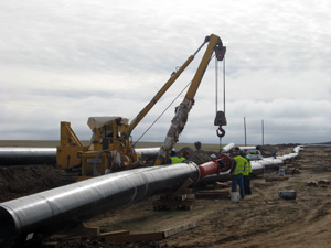 Soldadura de la tuber�a del gasoducto Yela - El Villar de Arnedo en Almarail