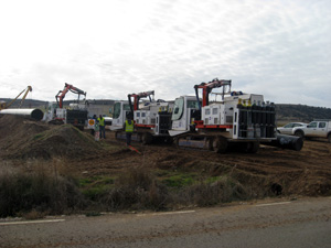 Soldadura de la tuber�a del gasoducto Yela - El Villar de Arnedo en Almarail
