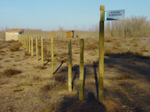 Vallado y se�al de fin de �rea de observaci�n