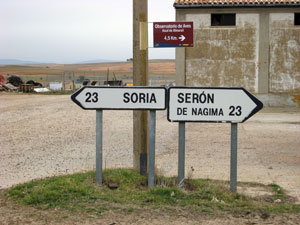 Se�alizaci�n tur�stica. Intersecci�n SO-P-3029 y SO-P-3001. Cubo de la Solana