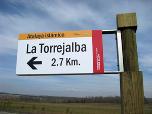 Se�alizaci�n tur�stica de la Torrejalba - Flecha