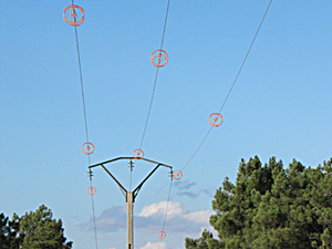 Espirales salvap�jaros de color naranja en Almarail